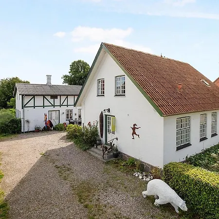 Korinth Bed and Breakfast *